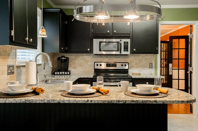 Kitchen - 2216 Katherine Kiker Rd