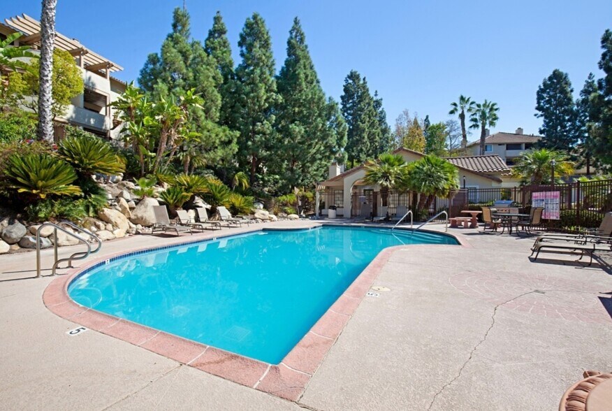 Building Photo - 3504 Paseo De Los Americanos