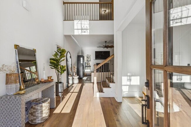 Building Photo - 3346 Kenyon Creek Dr NW