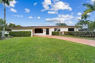 Building Photo - 9835 SW 76th St