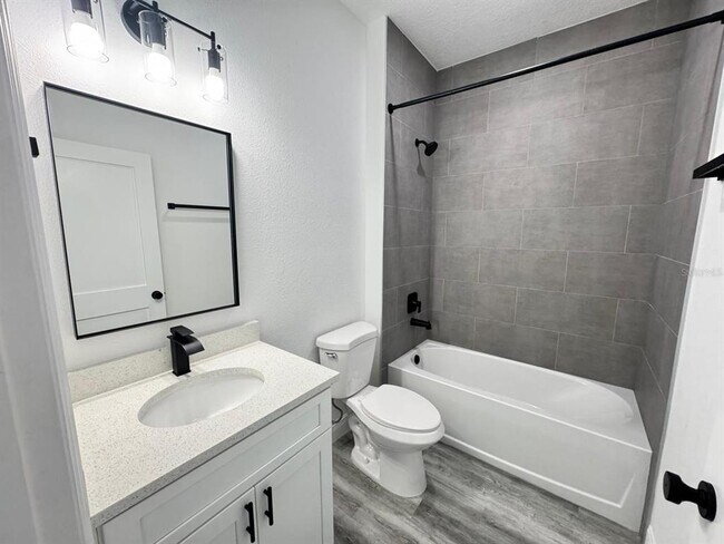 Building Photo - 455 Marion Oaks Dr