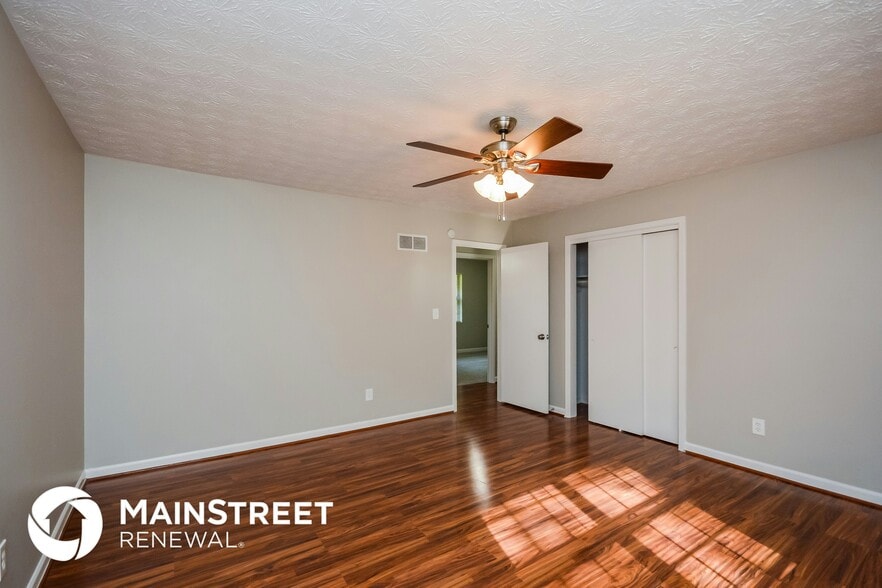 Building Photo - 8313 Creek St