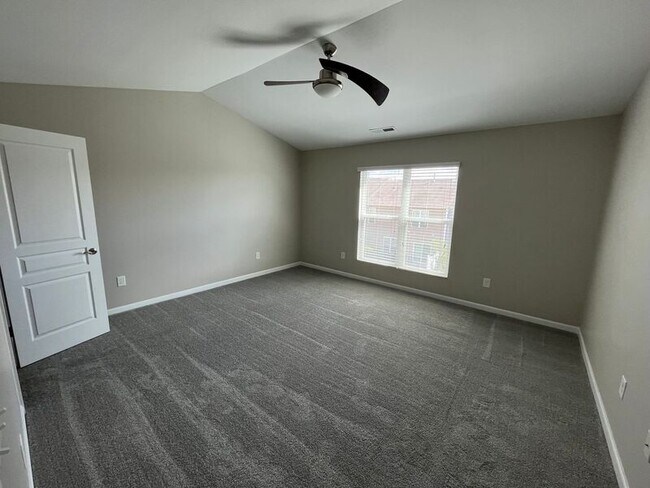Building Photo - 8206 Yaxley Hall Dr
