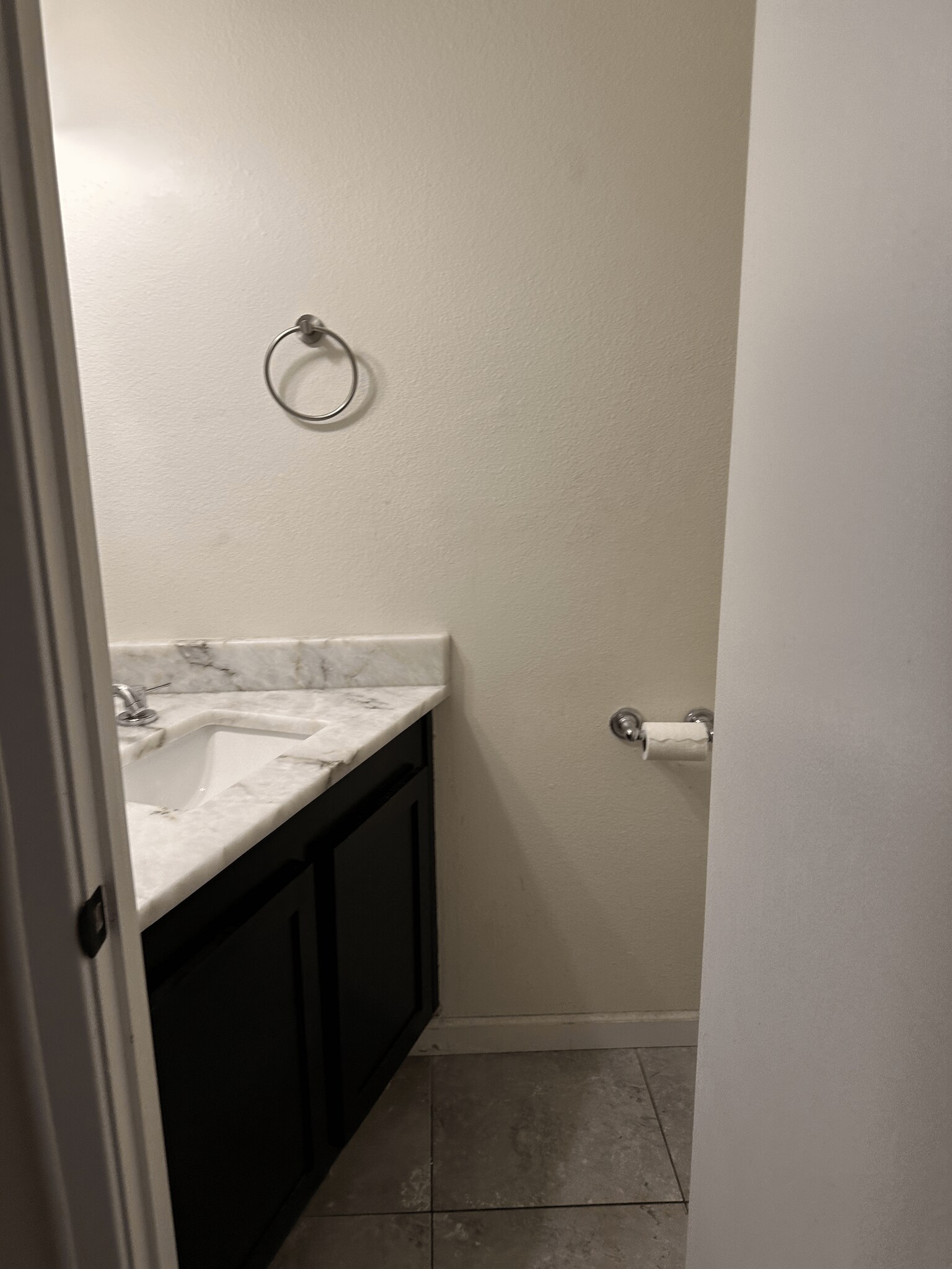 Building Photo - 286 W Palomino Dr