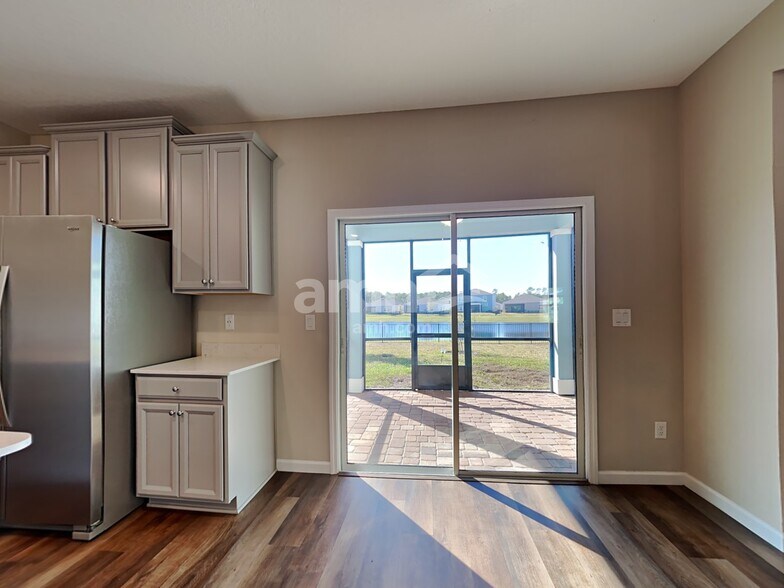 Building Photo - 173 Edge Park Trl