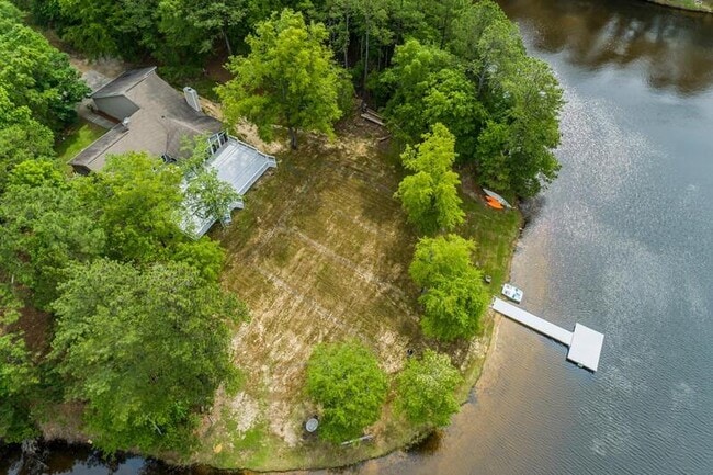 Building Photo - 311 Derrick Ln