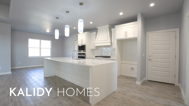 Building Photo - 305 Kirks Holw