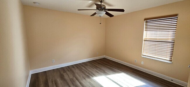 Building Photo - 2061 Big Buck Dr
