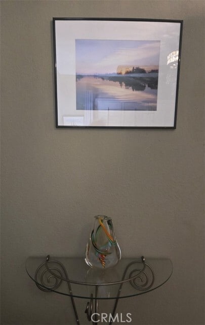 Building Photo - 565 Lori Dr