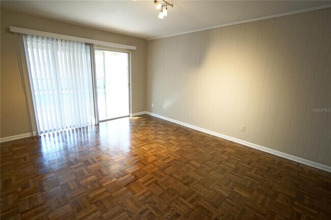 Building Photo - 10411 Butia Pl