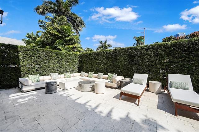 Building Photo - 1898 S Miami Ave