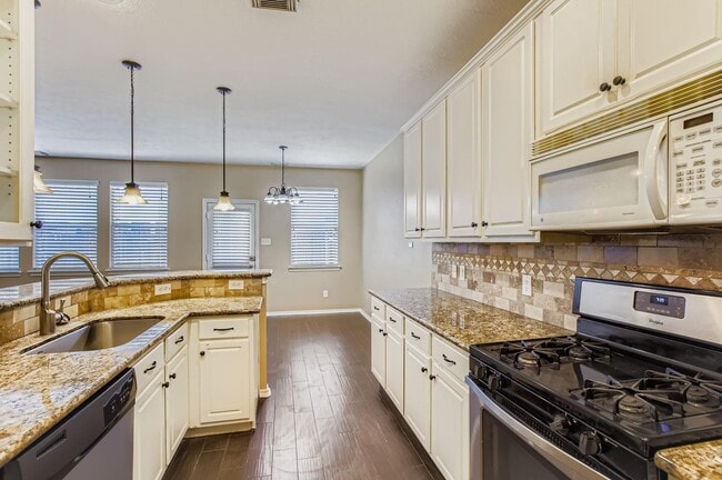 Building Photo - 17519 Bering Bridge Ln