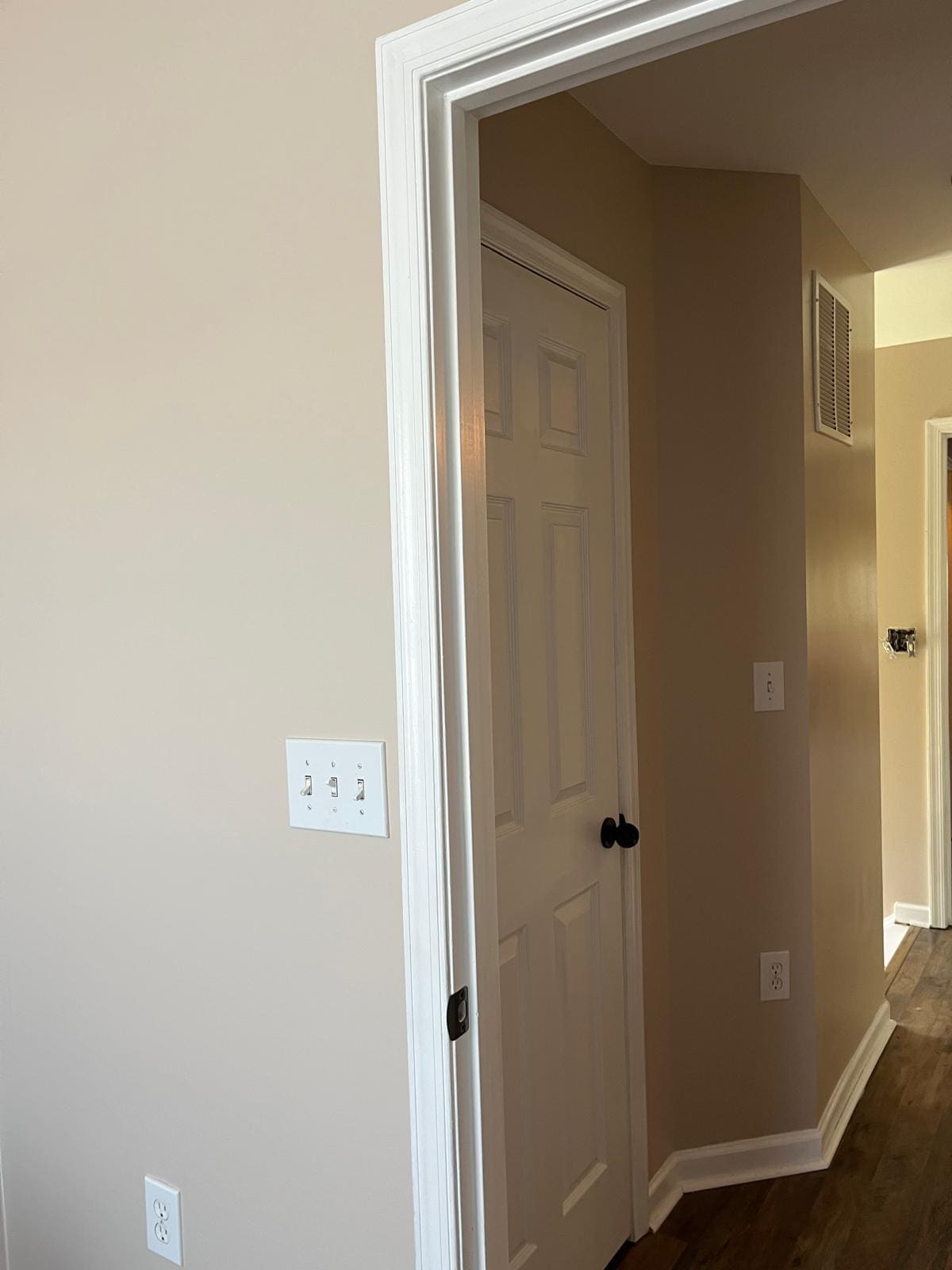 3rd floor hallway - 199 Rumbling Rock Rd