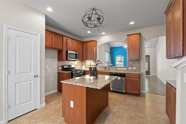 Building Photo - 8540 White Ibis Dr