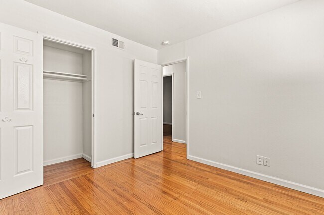 Building Photo - Charming Hayward Home with Modern Upgrades...