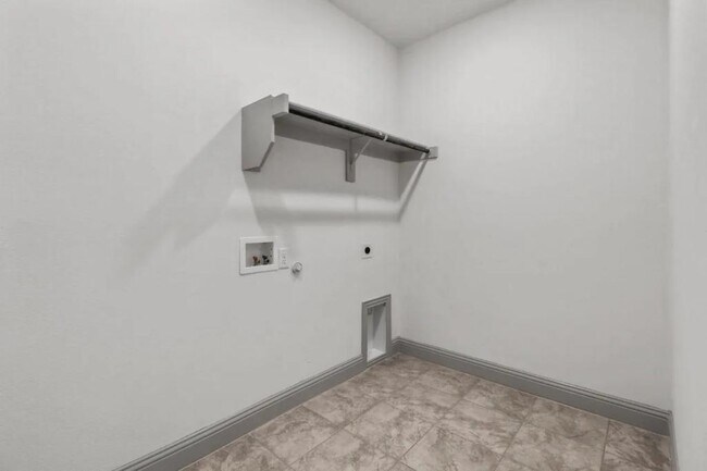 Building Photo - 3224 Mountcross Rd