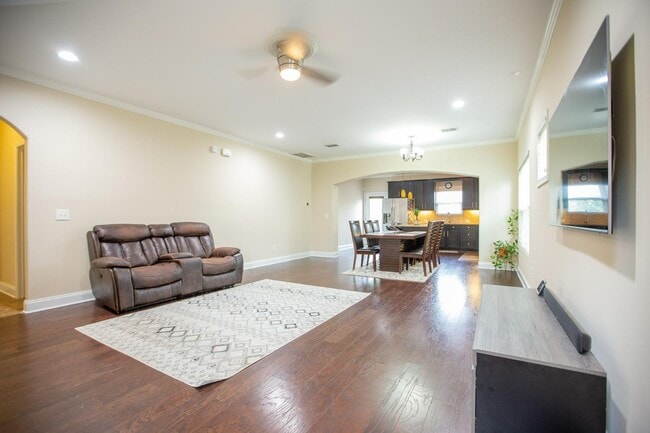Building Photo - 336 Dunnwood Loop