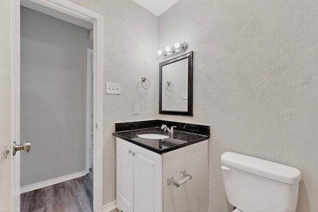 Building Photo - Cozy Living Near Rockwall Lake