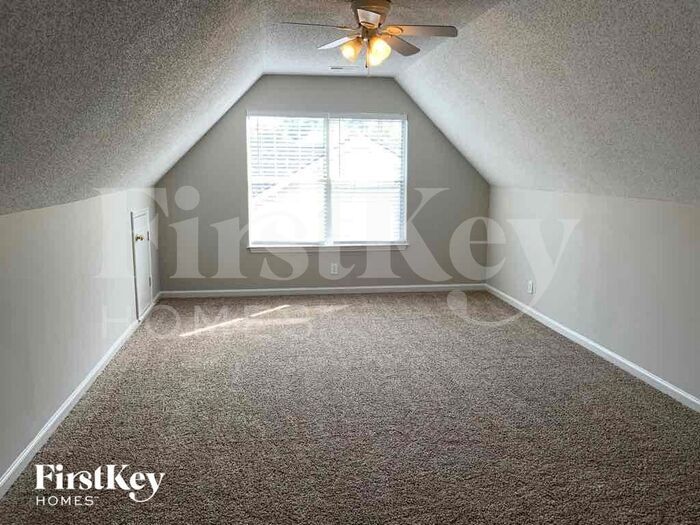 Building Photo - 591 Tribeca Ct