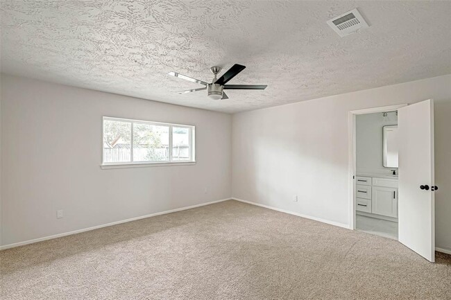 Building Photo - 2330 Grindstone Ln