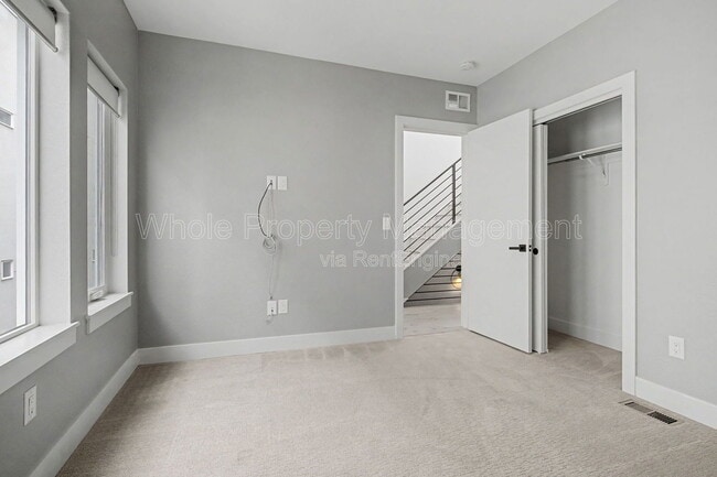 Building Photo - 4525 Tennyson St