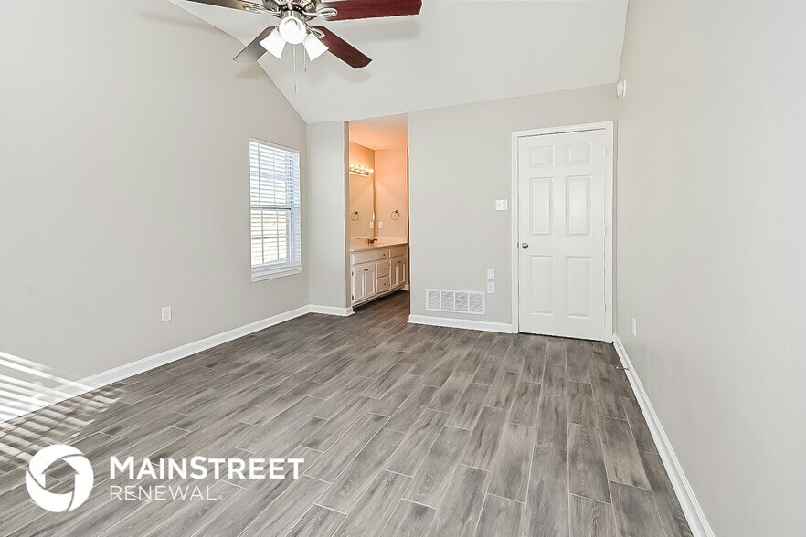 Building Photo - 7366 Murry Hill Cir