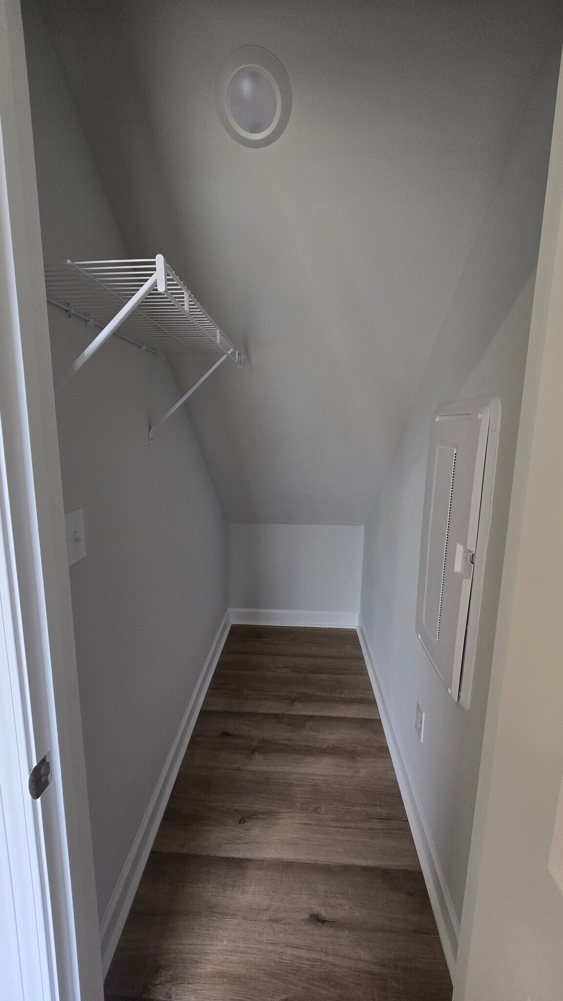 Coat closet at the entrance - 55 Paper Birch Trl
