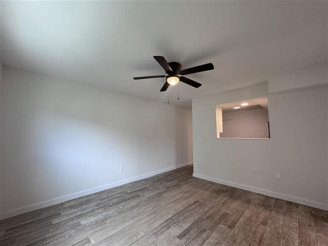 Building Photo - 1258 Barbara Dr