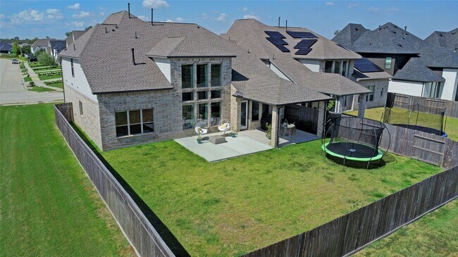 Building Photo - 1922 Pleasant Grove Dr