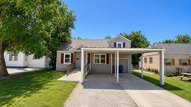 Building Photo - 3 Bedroom in Midwest City