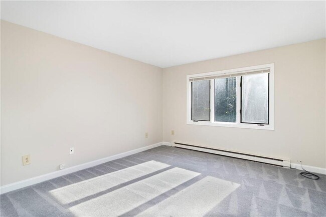 Building Photo - 239 Eustis Ave