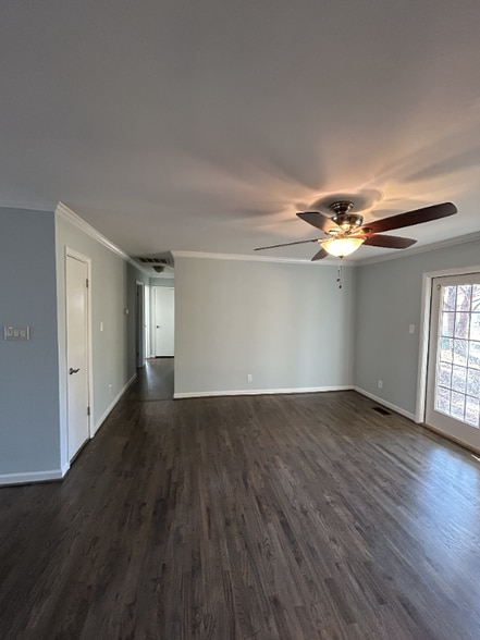 Building Photo - 5305 Tabor Ct