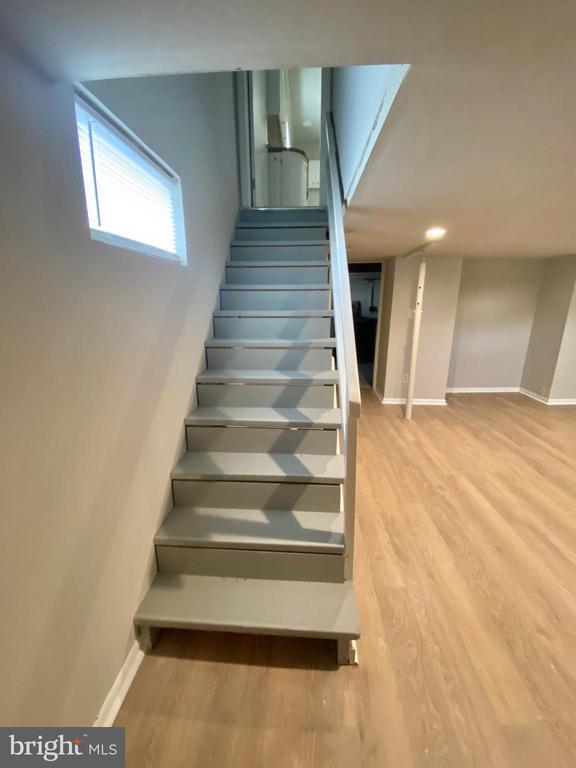 Building Photo - 404 New Rd