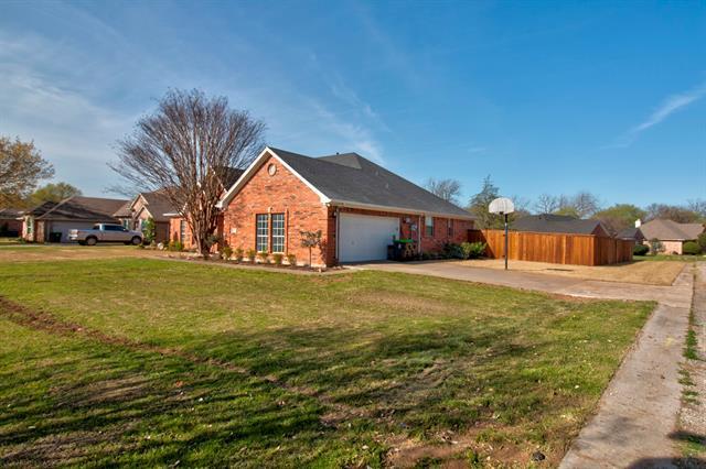 Building Photo - 1400 N St Charles Ave