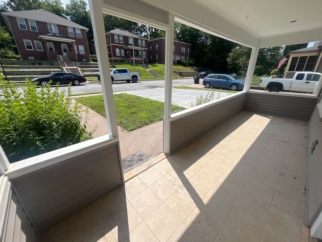Building Photo - 708 N 41st St