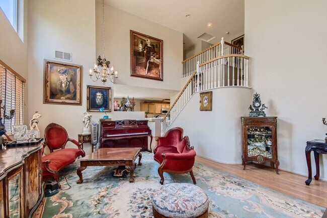 Building Photo - Furnished luxury spacious single family house. Gustavo Lopez AMSI