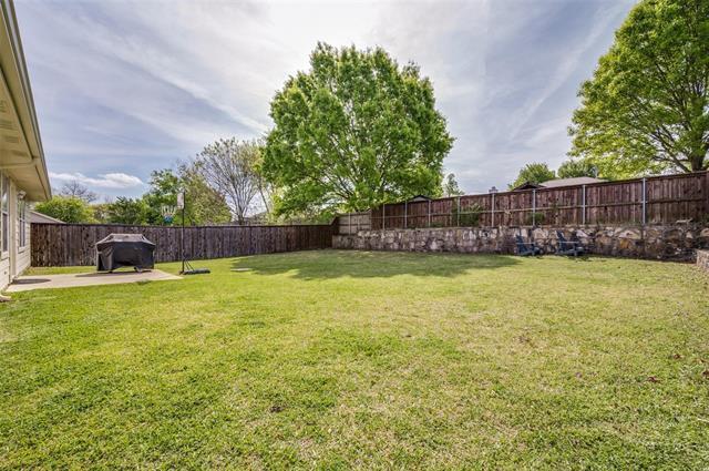 Building Photo - 7709 Shasta Dr