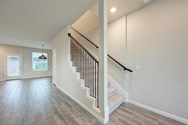 Building Photo - 5408 Baythorne Dr