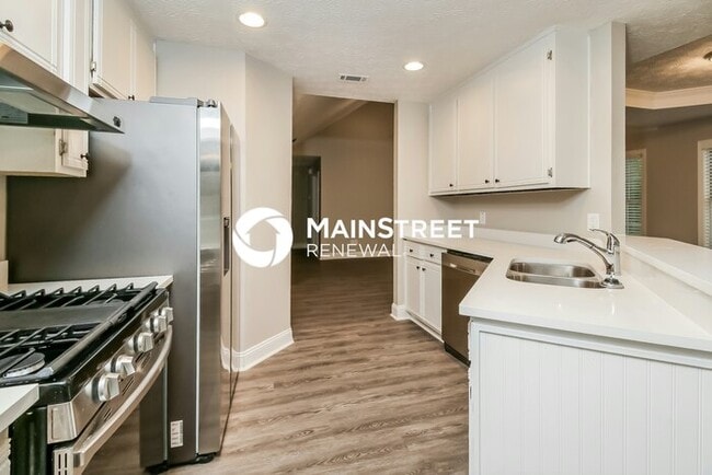 Building Photo - 3 Bedroom Pet-Friendly Home in Covington, ...