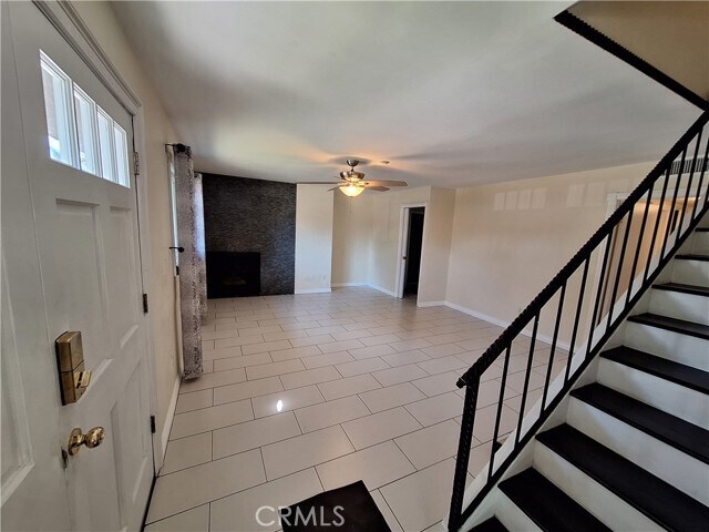Building Photo - 2305 Rockefeller Ln