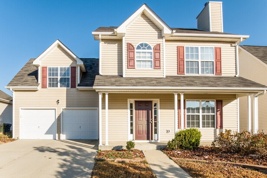 Primary Photo - 7033 Tanners Creek Dr