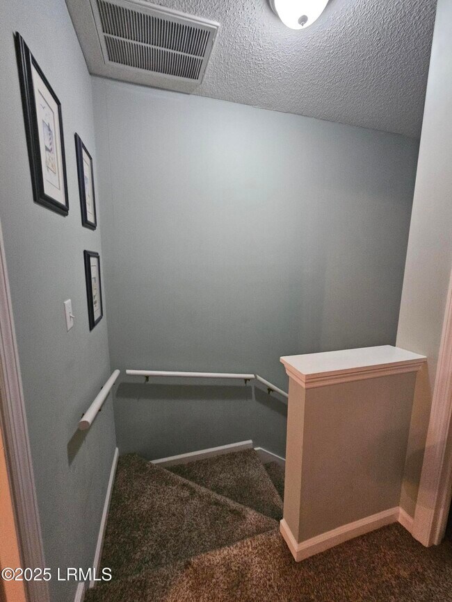 Building Photo - 1105 13th St