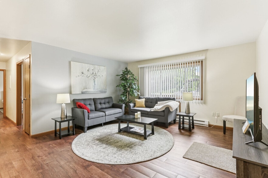 Primary Photo - Woodfield Heights Apartments