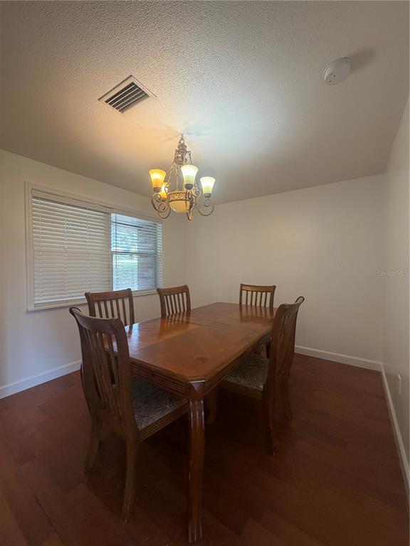 Building Photo - 15340 Mallory Ln