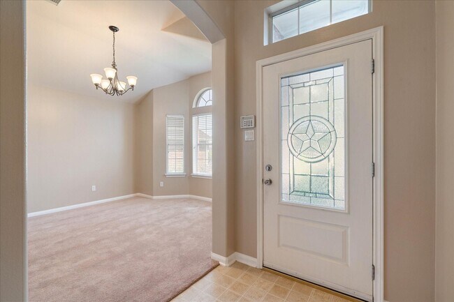 Building Photo - 2614 Maple Pl Ct