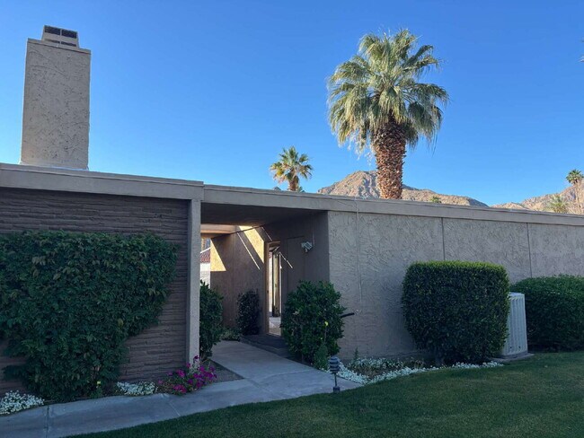 Building Photo - Indian Wells CC  For Rent!