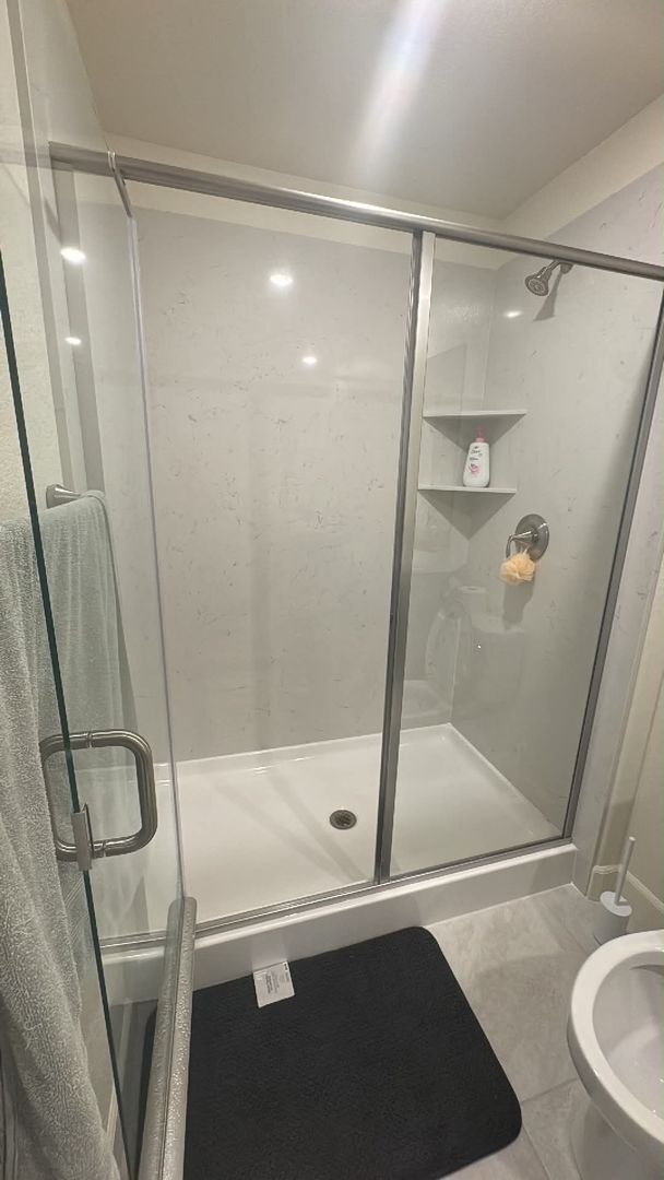 Building Photo - Brand New , Never lived in 3 bed/2 ba home ready MID August!