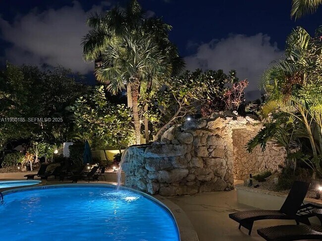 Building Photo - 2450 Presidential Way