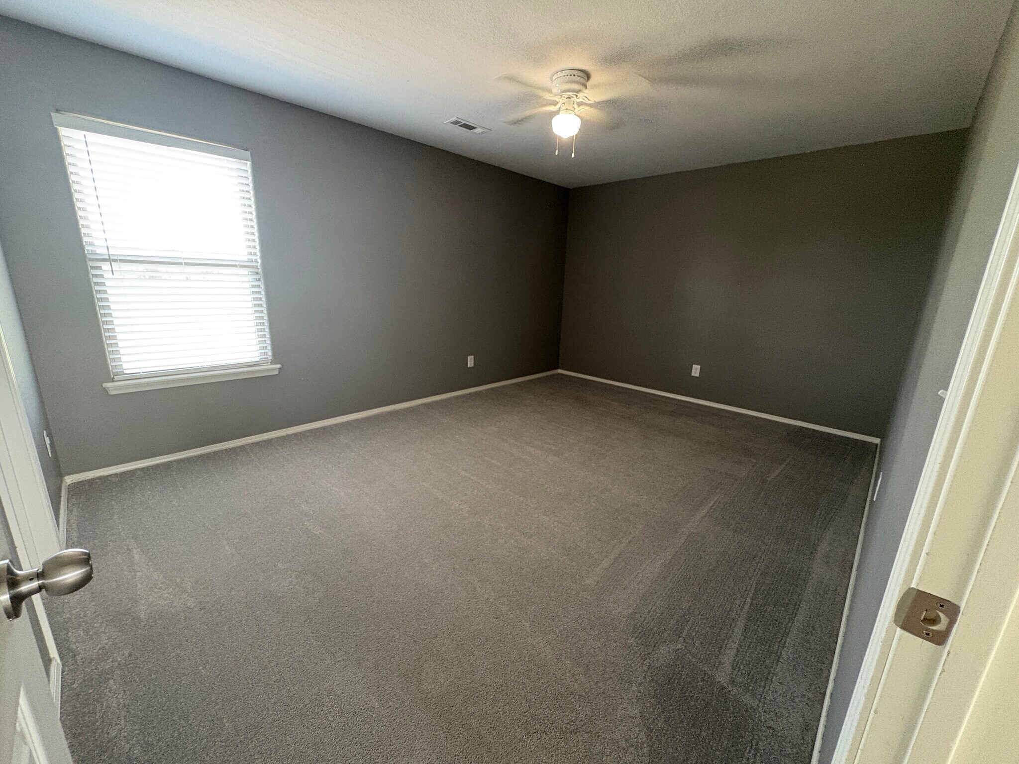 Upstairs bedroom 3 - 4208 SW Fieldstone Blvd