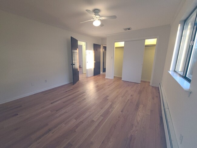 Building Photo - 15 Hoskins Rd